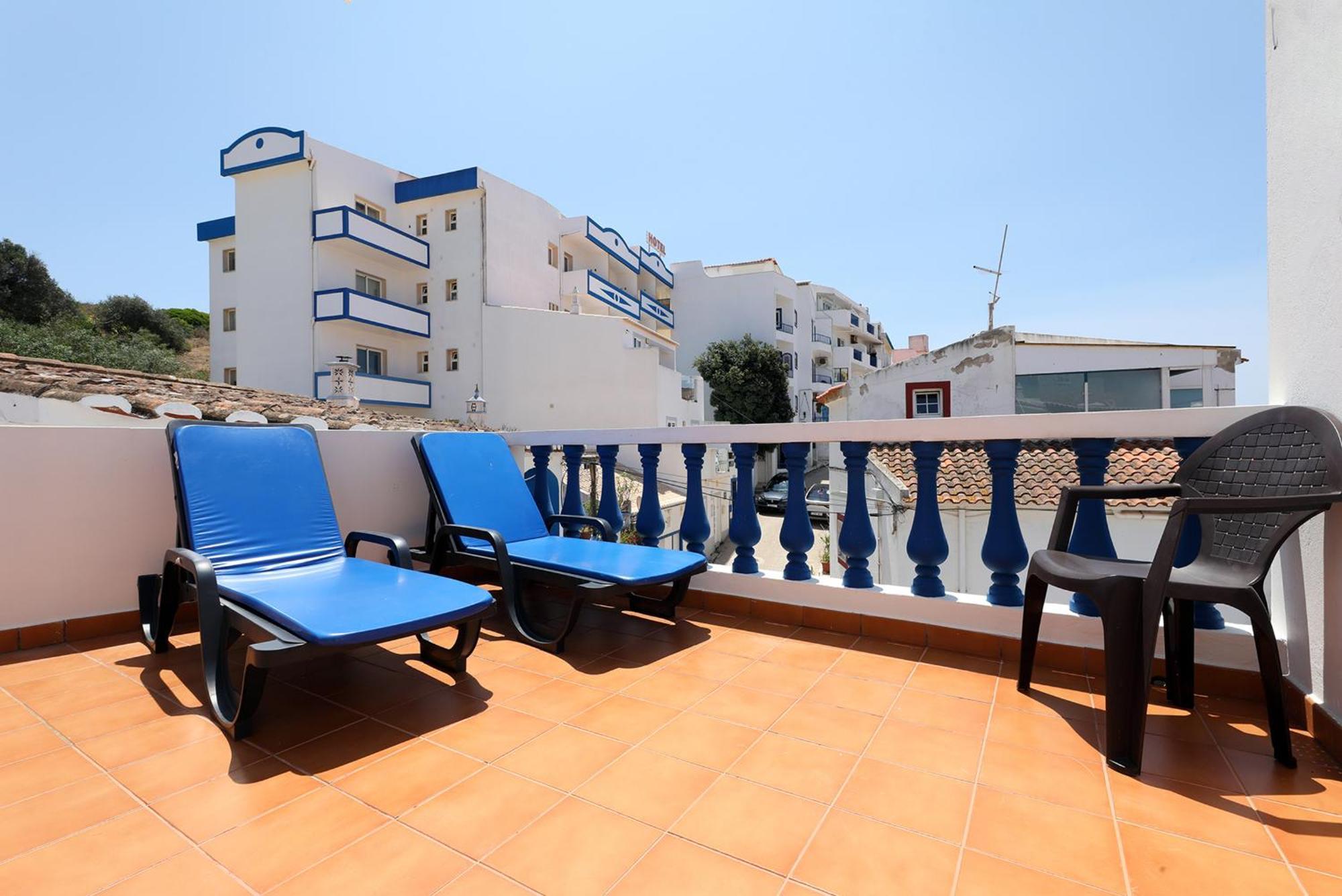 Akisol Apartments In Burgau Budens Esterno foto